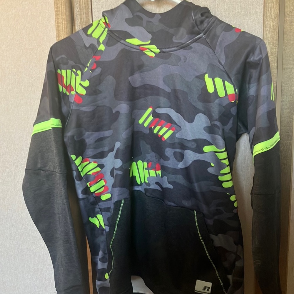 Children’s Russell Athletic hooded Camouflage Top with Neon Green Accents xl